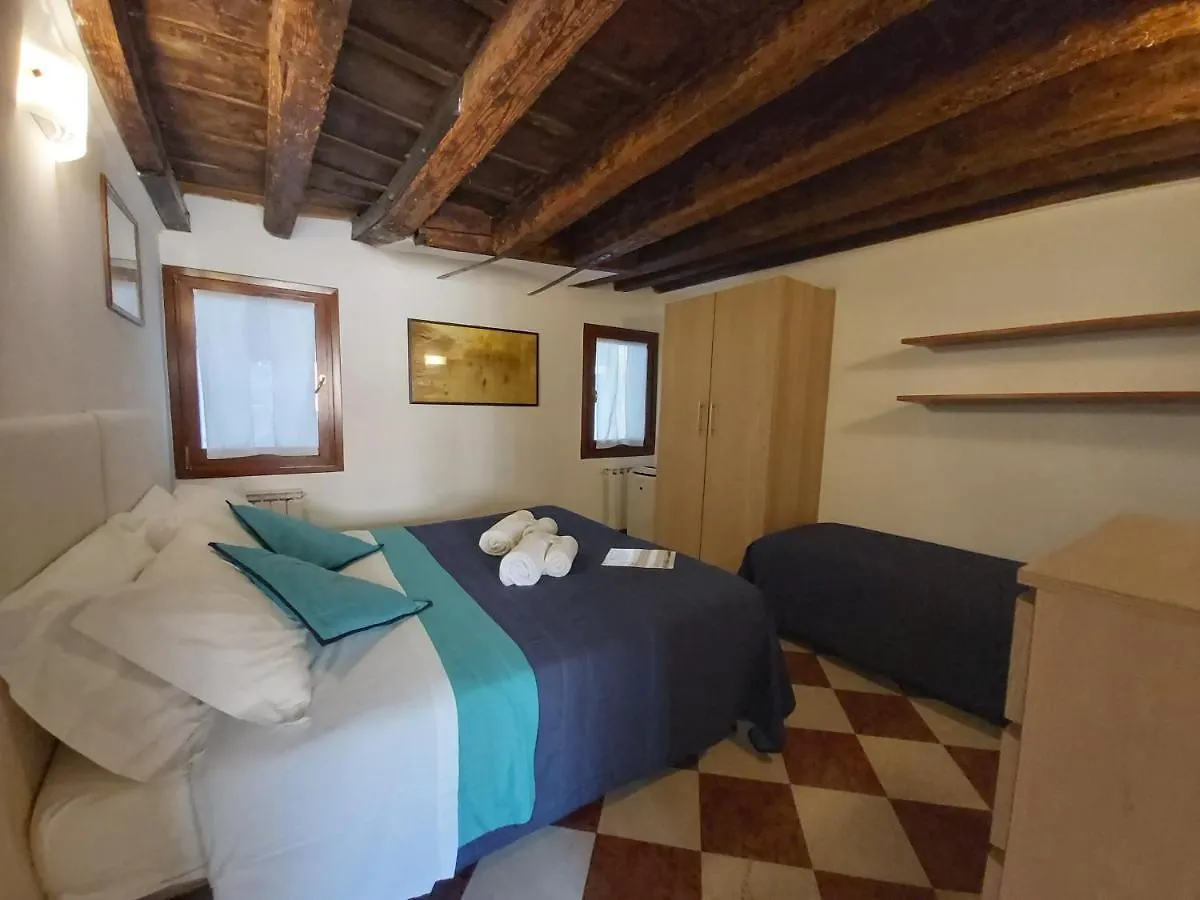 Veneziacentopercento Nicoli Apartment