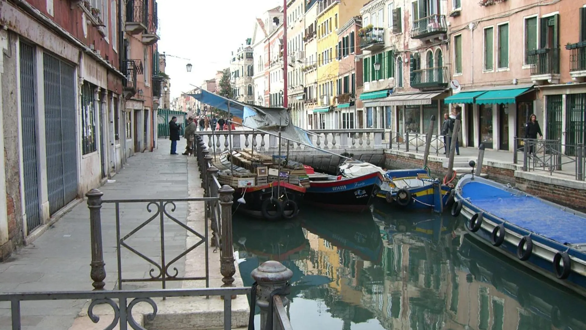 Veneziacentopercento Nicoli Apartment 0*, Venice Italy